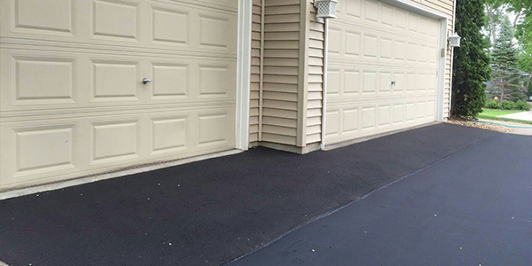 When Should Concrete Repairs and Asphalt Repairs Be Planned as One Commercial Pavement Project?