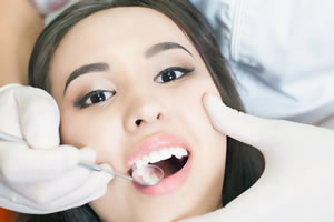 When To See A Periodontist In Oak Brook, IL