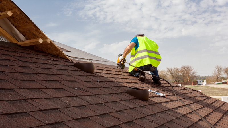How Roof Replacement in Aurora CO Can Increase Home Value